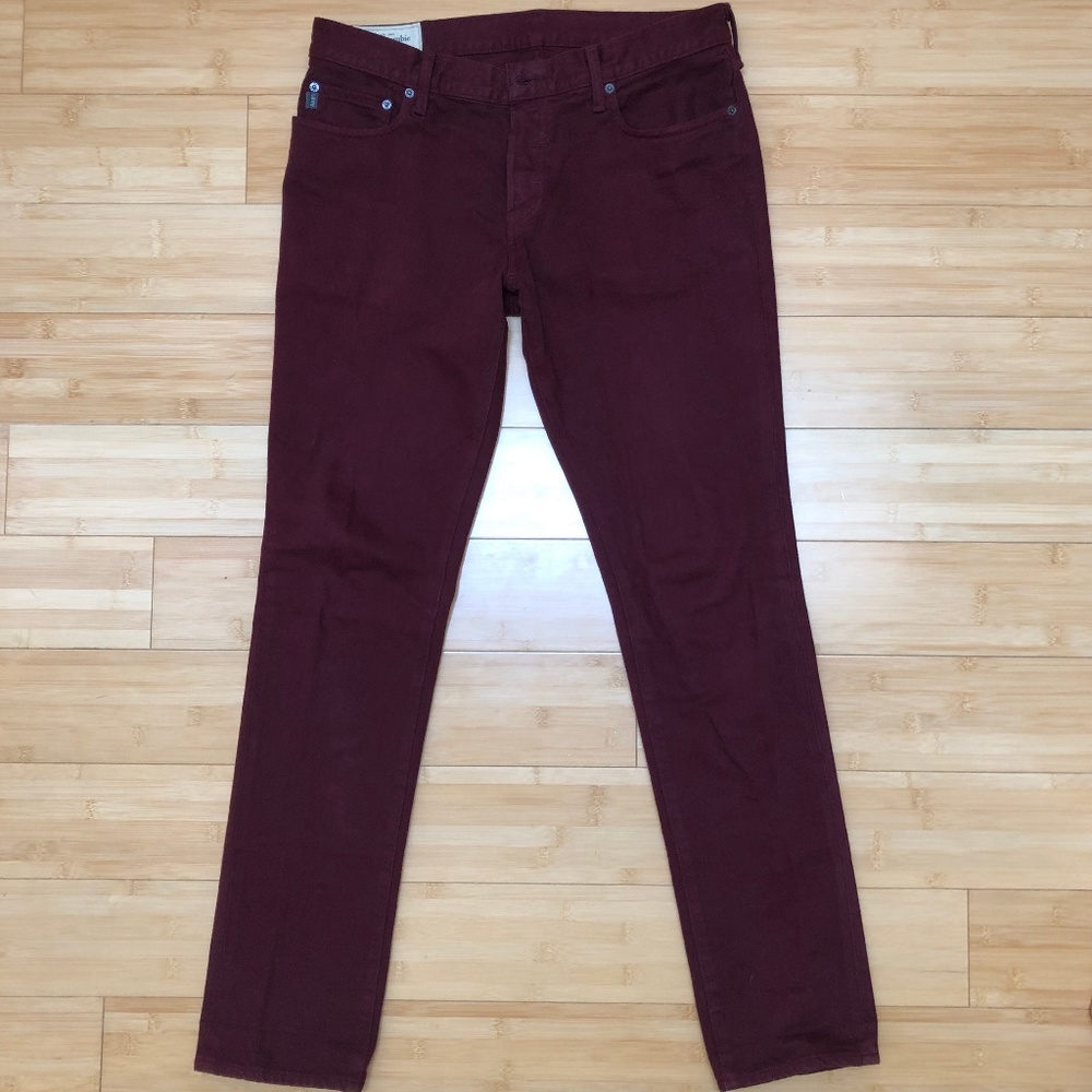 A&F maroon straight jeans 34x34